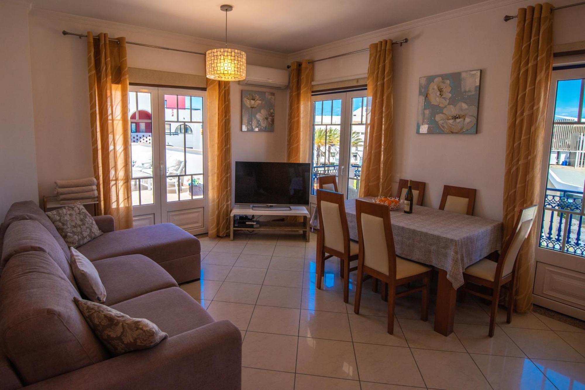 Charm Apartment T2 All With Big Terrace Albufeira Self Check-In Bagian luar foto