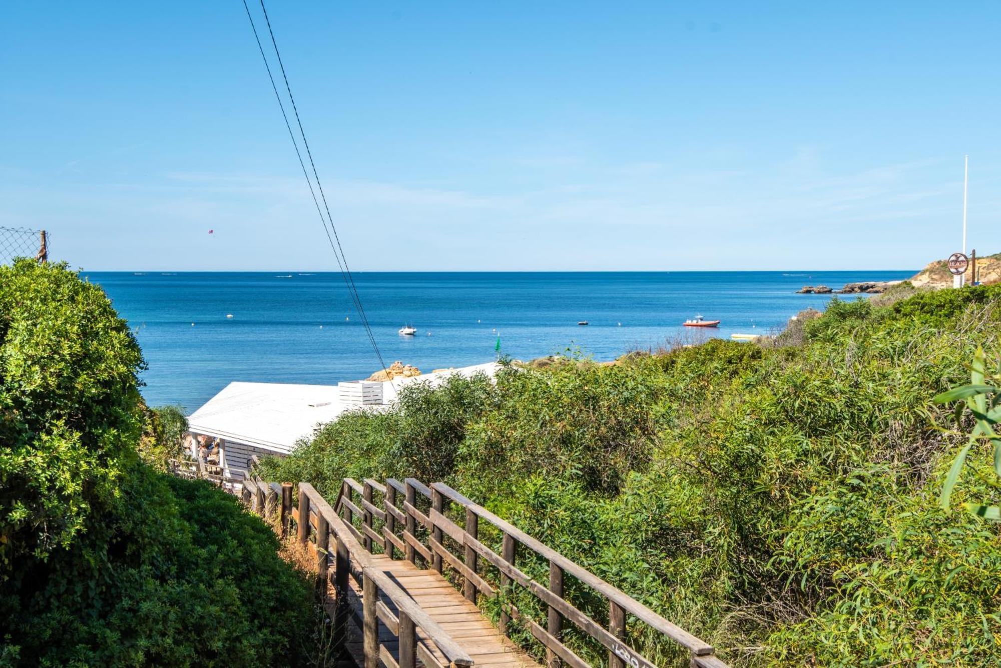 Charm Apartment T2 All With Big Terrace Albufeira Self Check-In Bagian luar foto
