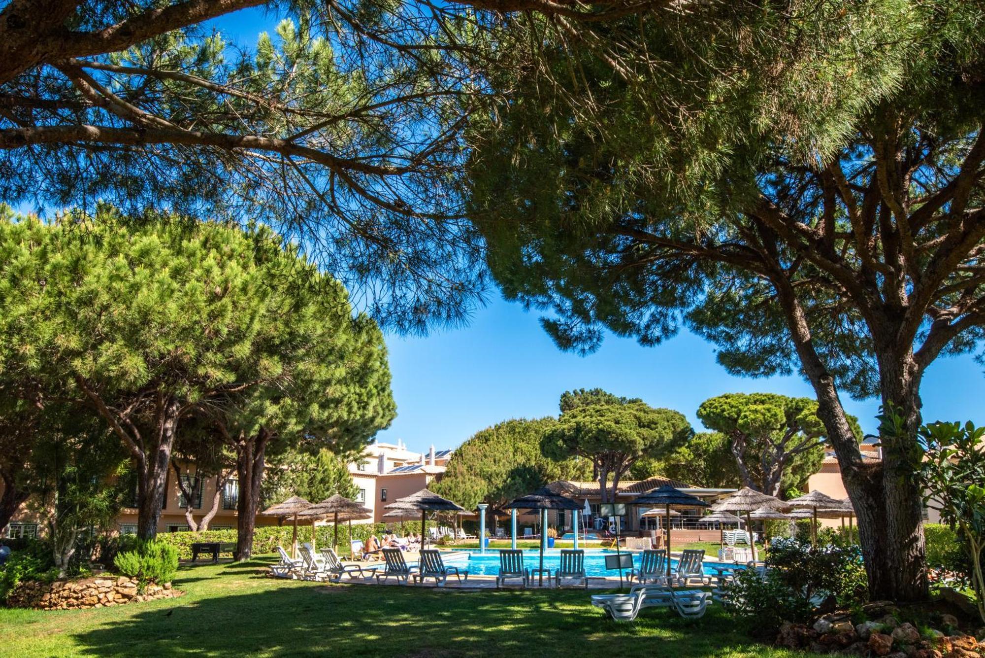 Charm Apartment T2 All With Big Terrace Albufeira Self Check-In Bagian luar foto
